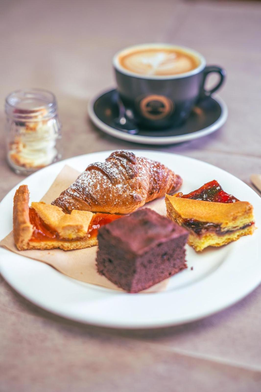 Hotel La Tavola Rotonda 콜트마지오리 외부 사진