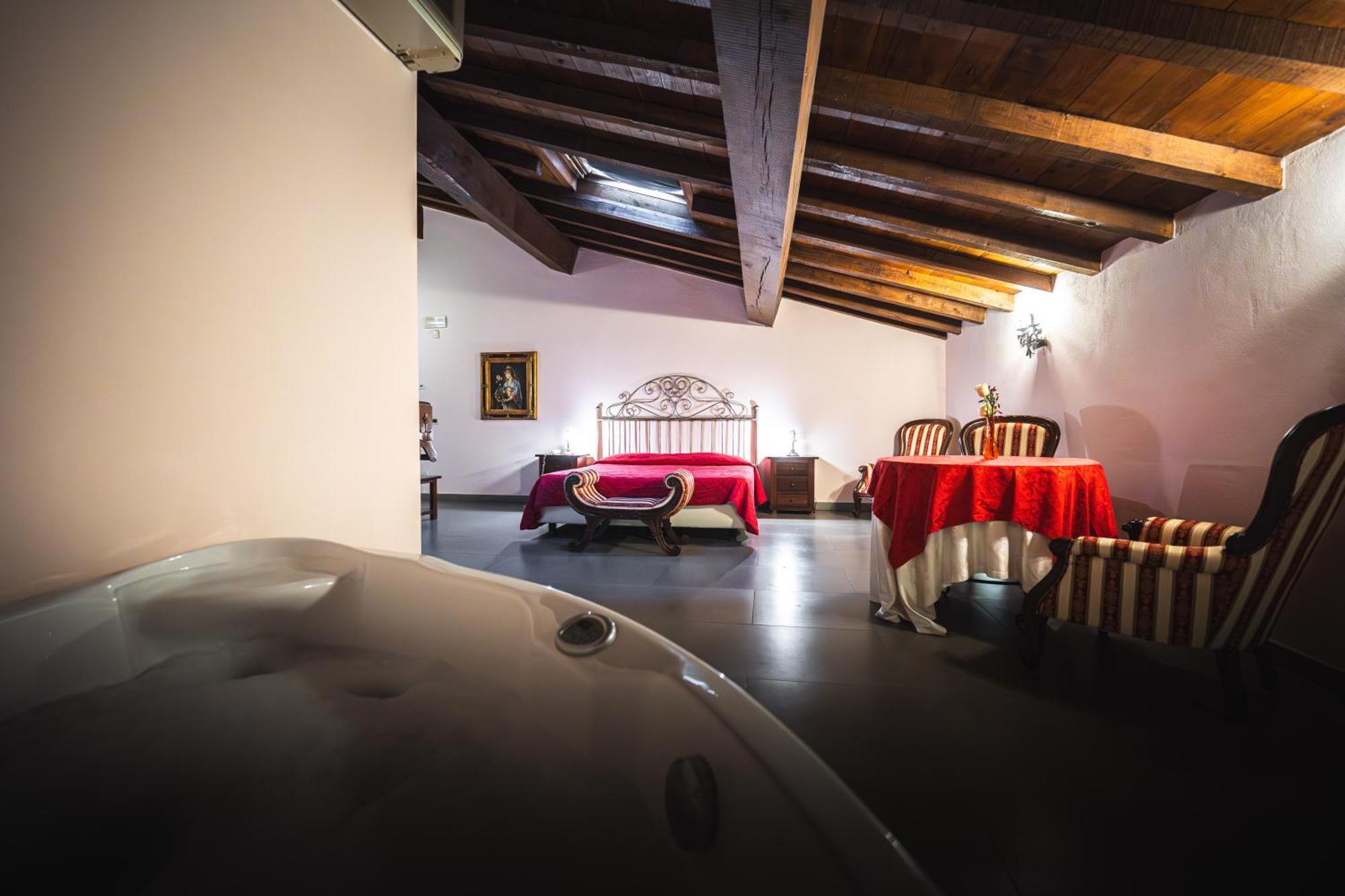 Hotel La Tavola Rotonda 콜트마지오리 외부 사진