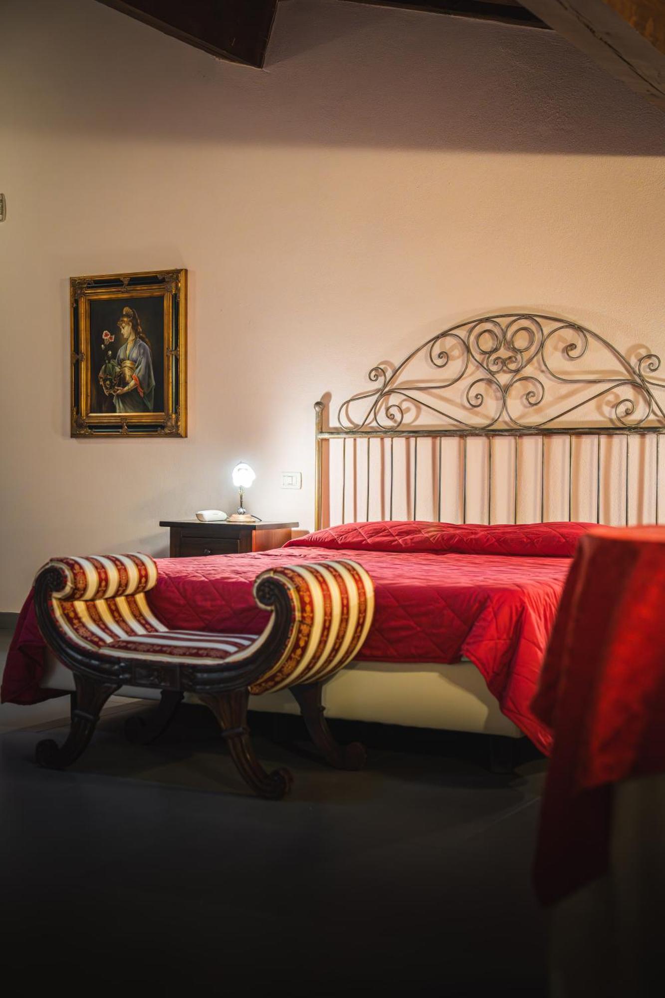 Hotel La Tavola Rotonda 콜트마지오리 외부 사진